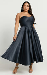 Helaina Midi Dress