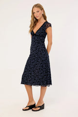 Motel Vilinia Midi Dress Pretty Petal Flock Black