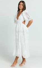 Anieshaya Midi Dress
