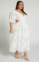 Anieshaya Midi Dress