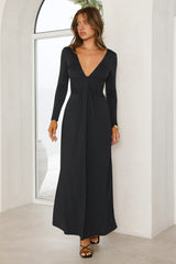 Gatekeep Long Sleeve Maxi Dress Black